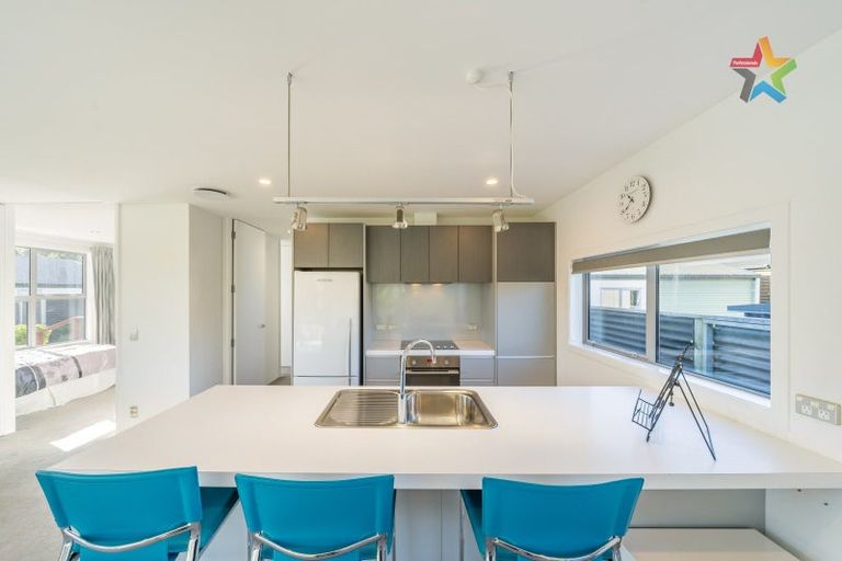 Photo of property in 20 Otonga Heights, Maungaraki, Lower Hutt, 5010