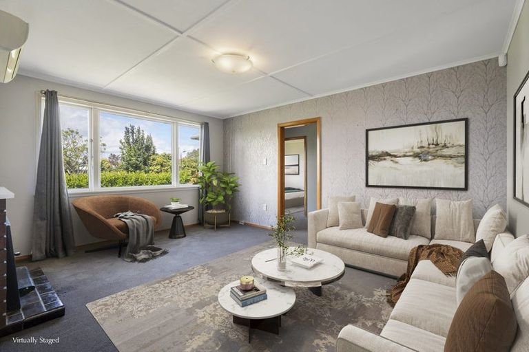 Photo of property in 19 Pembroke Street, Highbury, Palmerston North, 4412