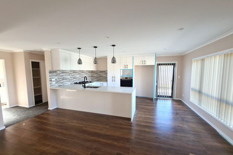 Photo of property in 92b Cargill Street, Papakura, 2110