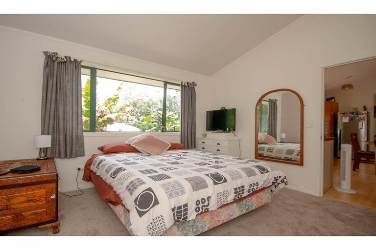 Photo of property in 73 Keri Downs Road, Kerikeri, 0294