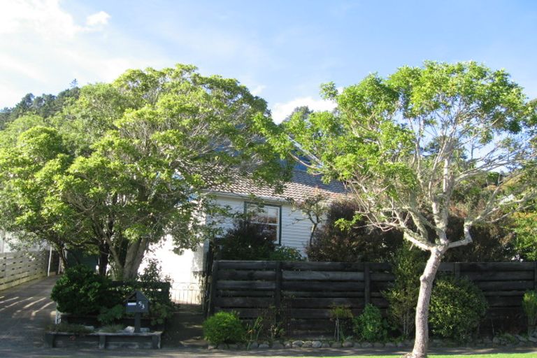Photo of property in 53 Kairimu Street, Stokes Valley, Lower Hutt, 5019