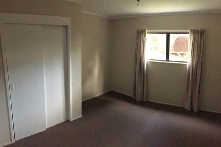 Photo of property in 1/13 Naviti Place, Browns Bay, Auckland, 0630