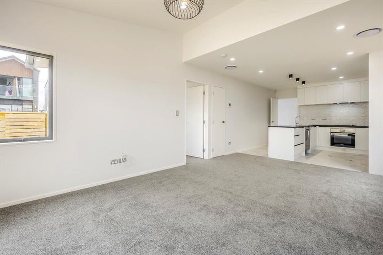 Photo of property in 22 Fredrick Hanson Road, Papakura, 2110