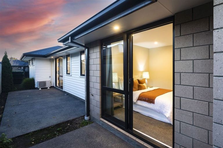 Photo of property in 18 Mclendon Green, Belfast, Christchurch, 8051