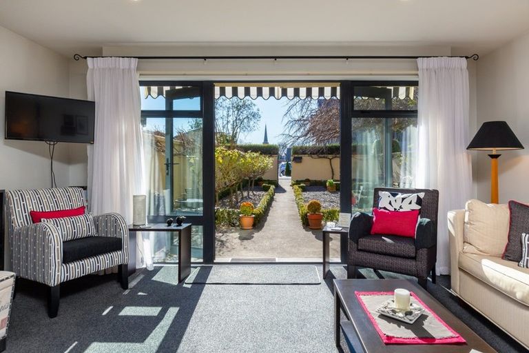 Photo of property in 91 Charles Street, Blenheim, 7201