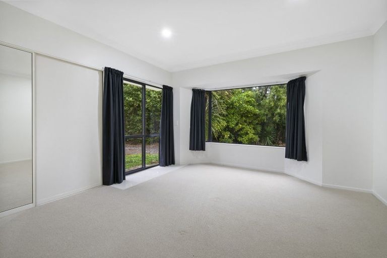 Photo of property in 16 Pukematawai Lane, Levin, 5571
