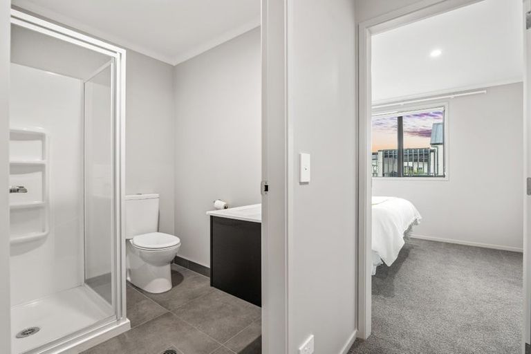 Photo of property in 3 Kerewhenua Crescent, Hobsonville, Auckland, 0616