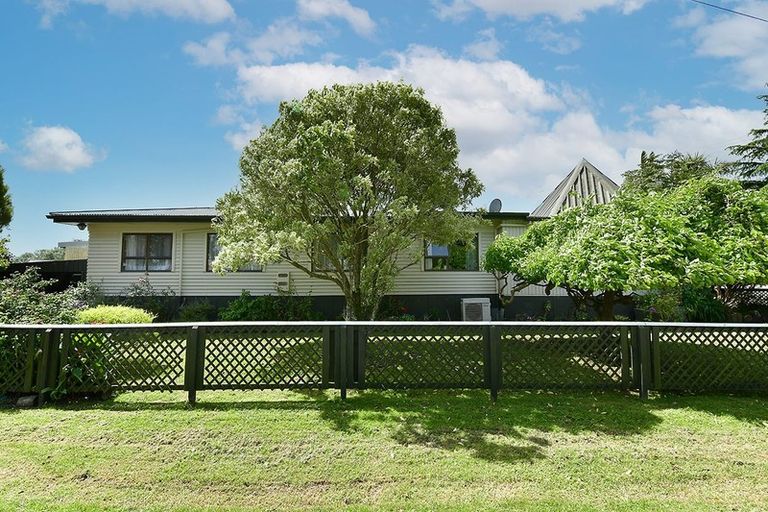 Photo of property in 113 Parkhurst Road, Parakai, 0830
