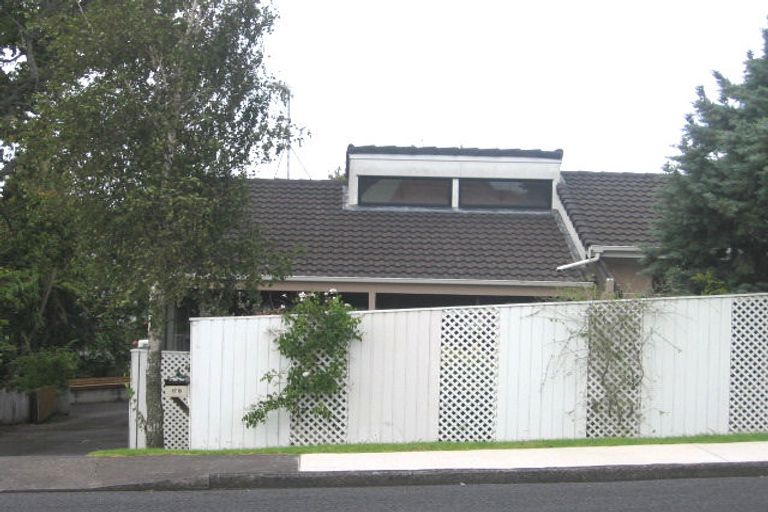 Photo of property in 3/17 Waterloo Road, Milford, Auckland, 0620