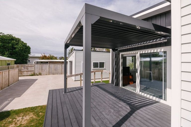 Photo of property in 8a Cuba Street, Takaro, Palmerston North, 4412