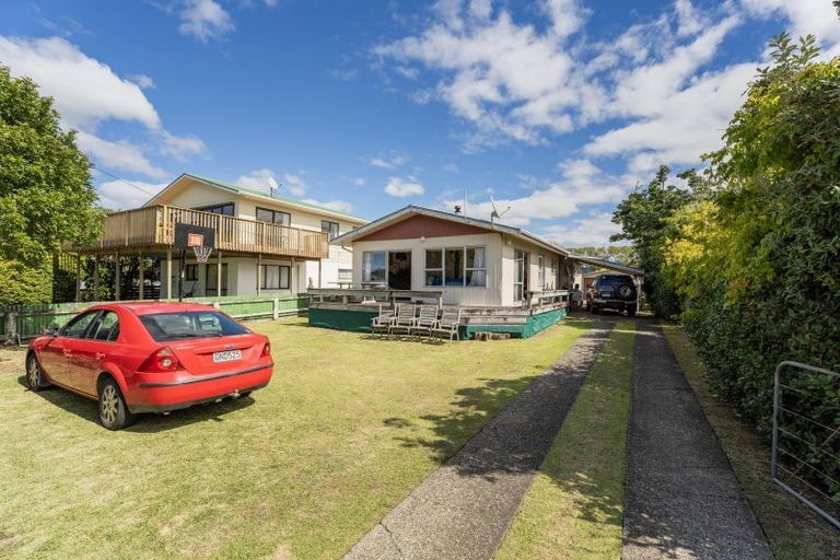 Photo of property in 258 Cook Drive, Whitianga, 3510