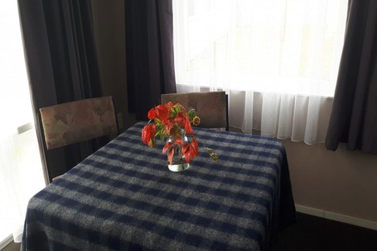 Photo of property in 33/4 Maire Street, Inglewood, 4330