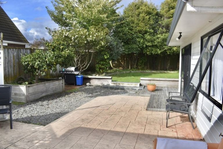 Photo of property in 12 Renata Road, Otaki, 5512