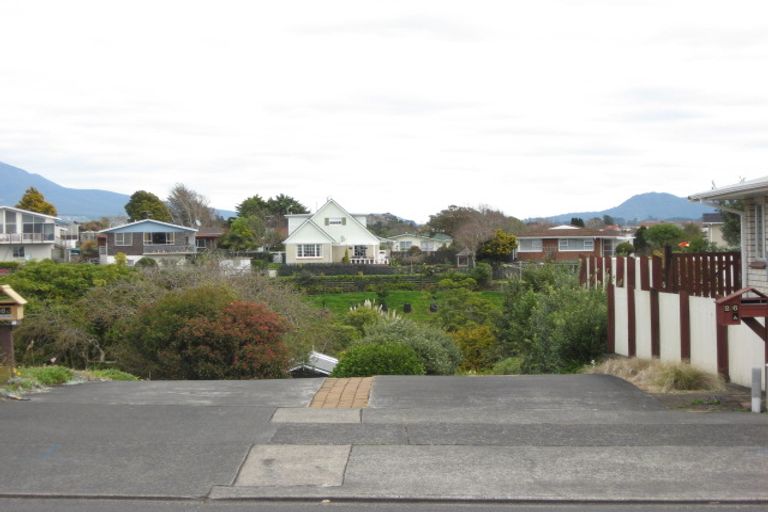Photo of property in 26b Nevada Drive, Merrilands, New Plymouth, 4312