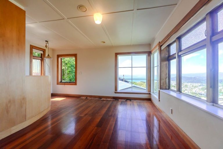 Photo of property in 94 Mitchell Street, Brooklyn, Wellington, 6021