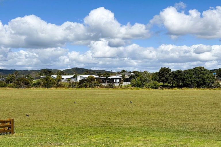 Photo of property in 54 Breton Drive, Waipu, 0510