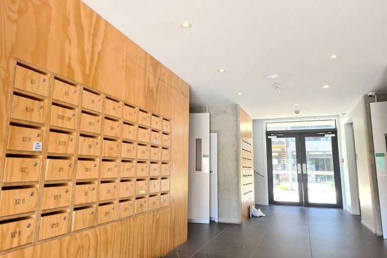 Photo of property in Vedado Apartments, 408/41 Hopper Street, Mount Cook, Wellington, 6011