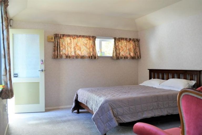 Photo of property in 153 Riverside Drive, Waiwhetu, Lower Hutt, 5010