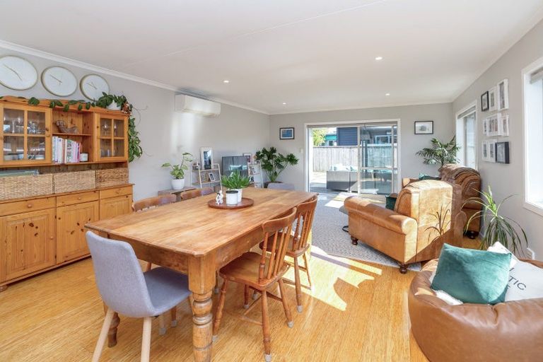 Photo of property in 162 East Street, Greytown, 5712