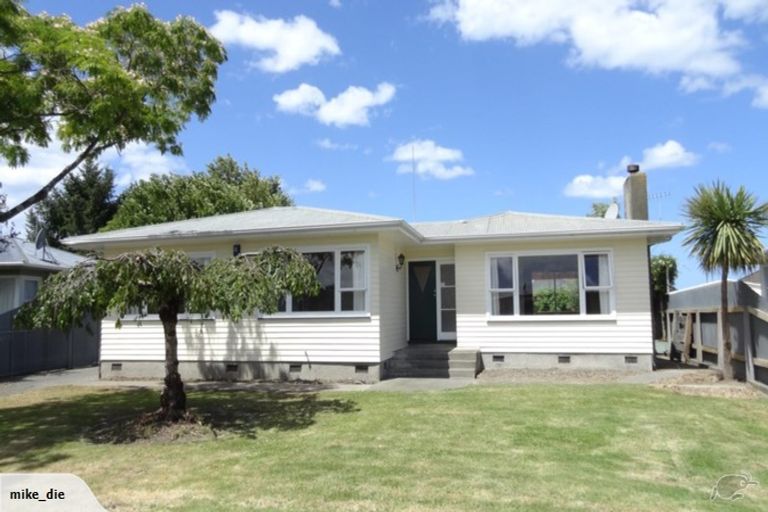 Photo of property in 19 Henley Crescent, Pirimai, Napier, 4112