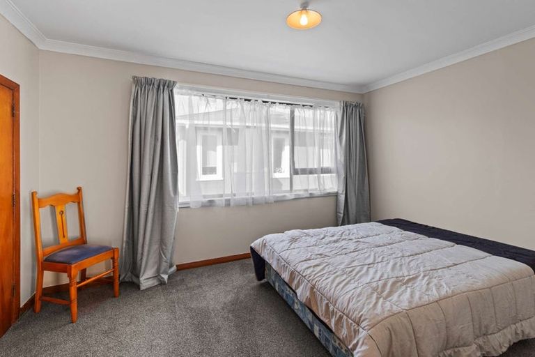Photo of property in 32 Gloucester Street, Takaro, Palmerston North, 4412