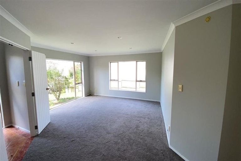 Photo of property in 16 Killybegs Drive, Pinehill, Auckland, 0632