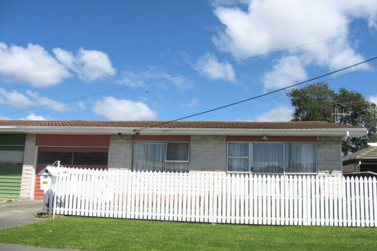 Photo of property in 1/3 Louisson Avenue, Stoke, Nelson, 7011