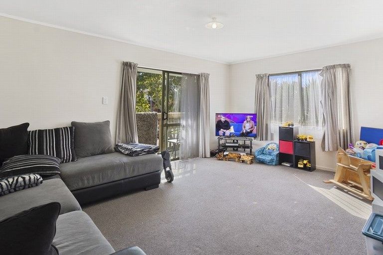 Photo of property in 49a Meander Drive, Welcome Bay, Tauranga, 3112