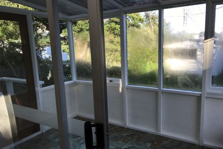 Photo of property in 15a Streatlam Crescent, Strathmore Park, Wellington, 6022