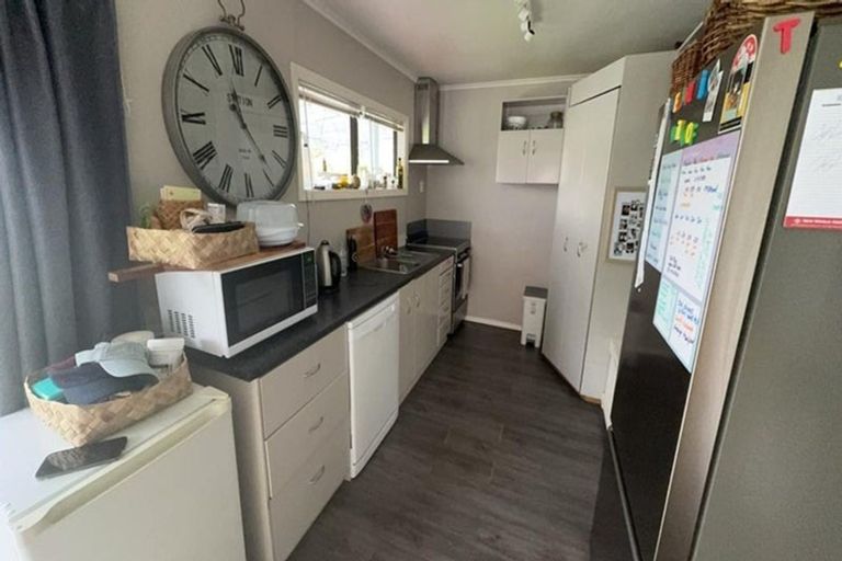 Photo of property in 910a Grove Road, Mayfair, Hastings, 4122