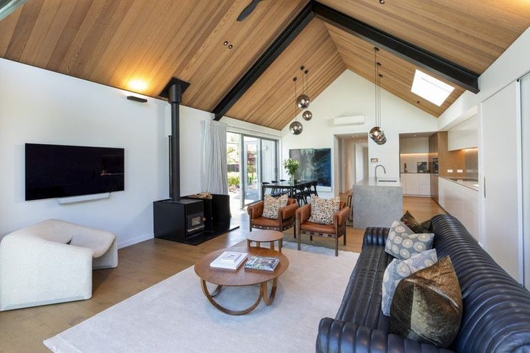 Photo of property in 3 Ngahere Street, Fendalton, Christchurch, 8041