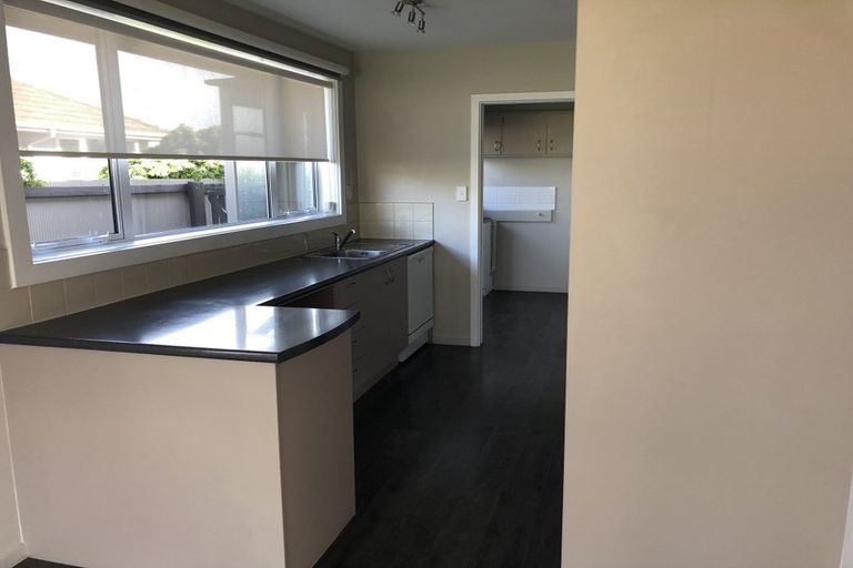 Photo of property in 38 Fern Drive, Halswell, Christchurch, 8025