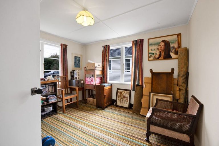 Photo of property in 16 Egmont Street, Kaponga, Hawera, 4679