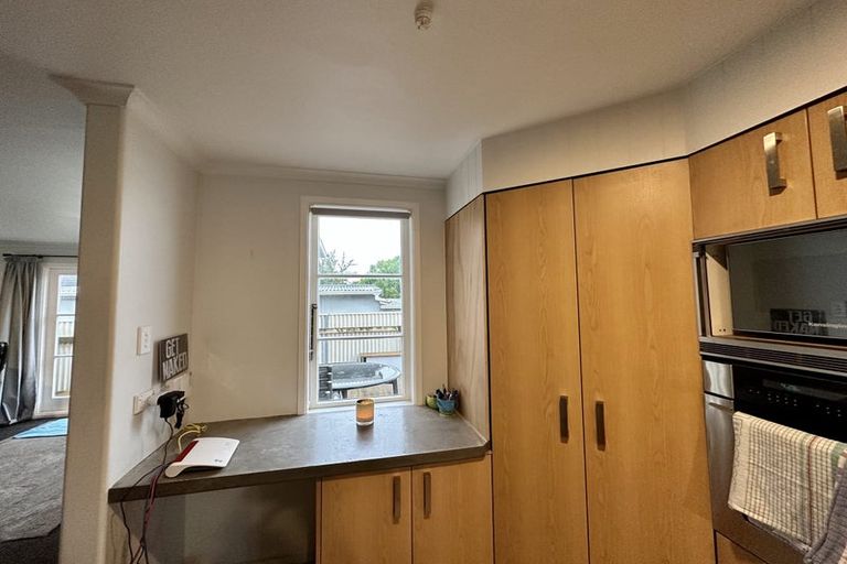 Photo of property in 571a Queen Street East, Levin, 5510