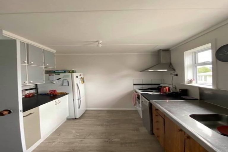 Photo of property in 3 Rudyard Crescent, Johnsonville, Wellington, 6037