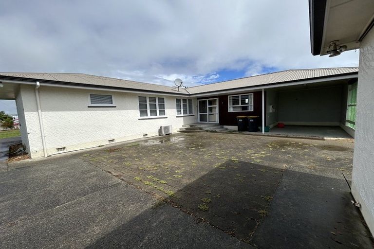 Photo of property in 126 South Road, Solway, Masterton, 5810