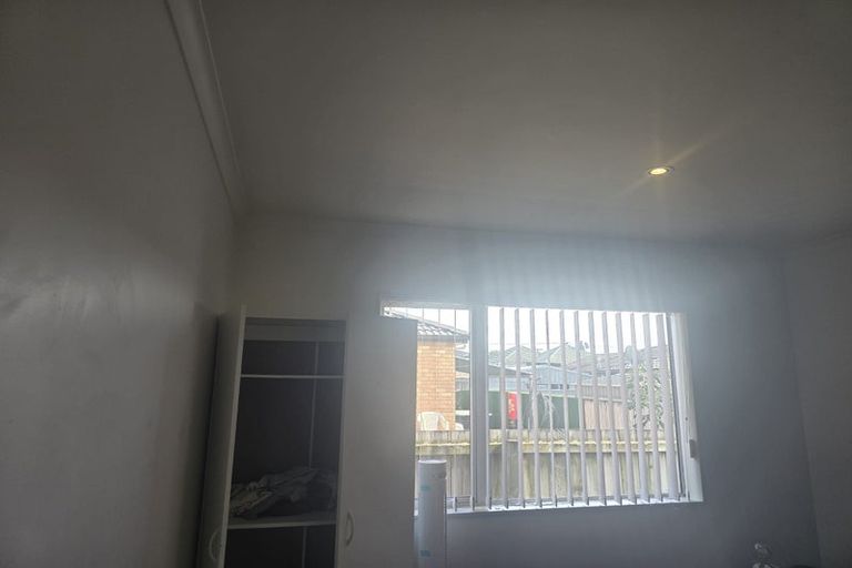 Photo of property in 49b Cambridge Terrace, Papatoetoe, Auckland, 2025