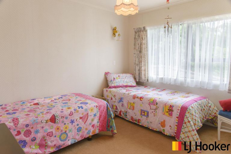 Photo of property in 10 Larkspur Court, The Gardens, Auckland, 2105