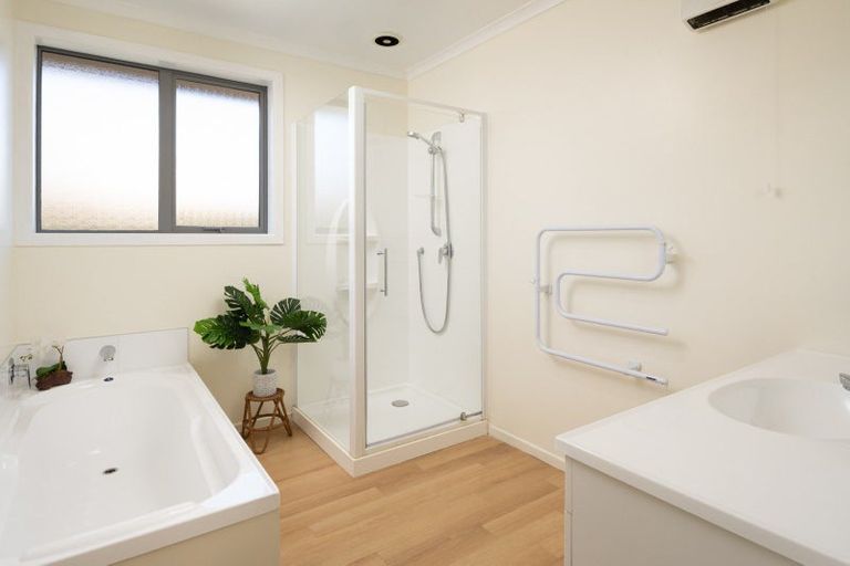 Photo of property in 42 Tremorne Avenue, Blenheim, 7201