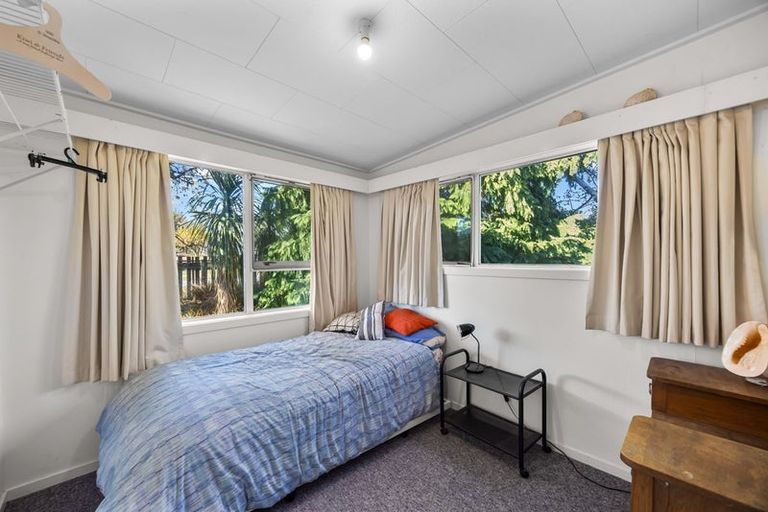 Photo of property in 43 Hunter Crescent, Wanaka, 9305