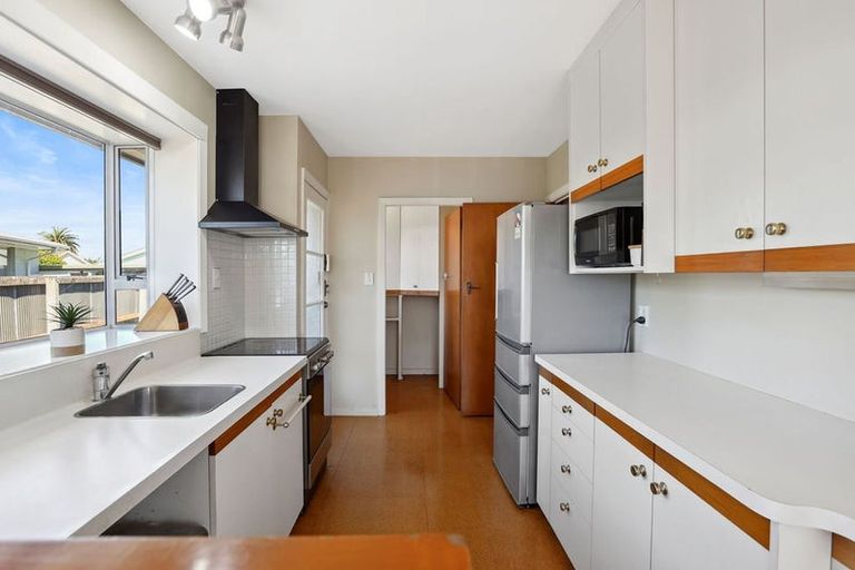 Photo of property in 48 Stanton Crescent, Hoon Hay, Christchurch, 8025