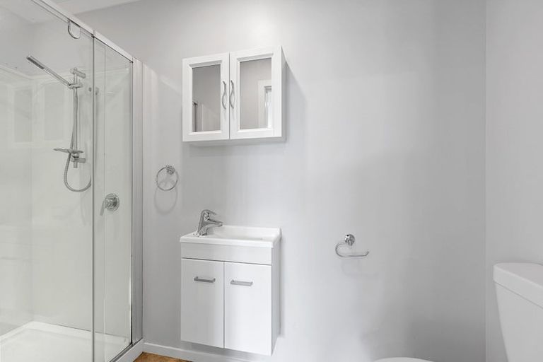 Photo of property in 11 Garland Drive, St Andrews, Hamilton, 3200