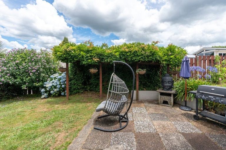 Photo of property in 54 Morrow Avenue, St Andrews, Hamilton, 3200