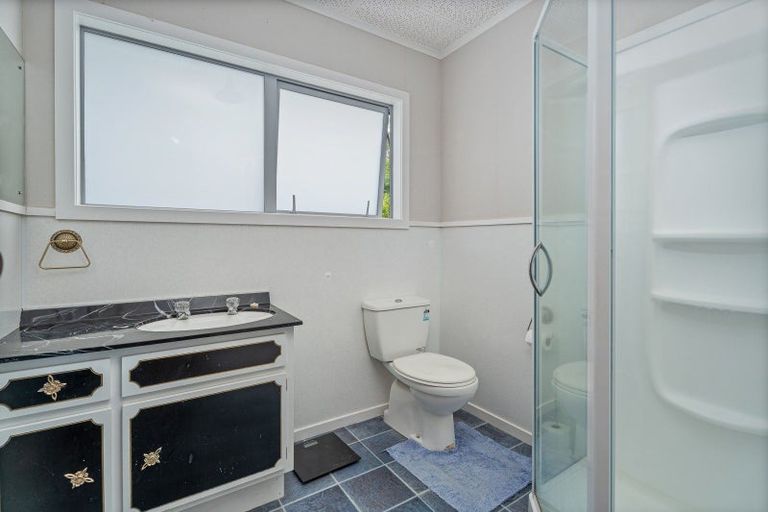 Photo of property in 53 Robinson Road, Whitianga, 3510