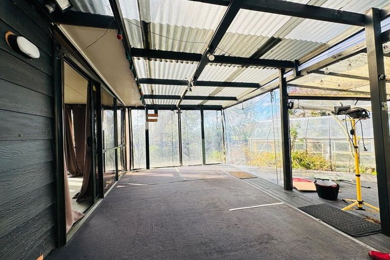 Photo of property in 78 Harmel Road, Glendene, Auckland, 0602