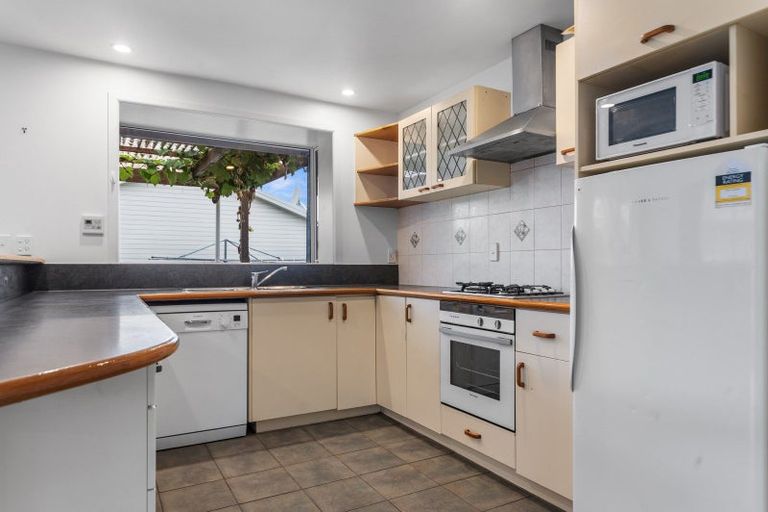 Photo of property in 142 Ilam Road, Ilam, Christchurch, 8041