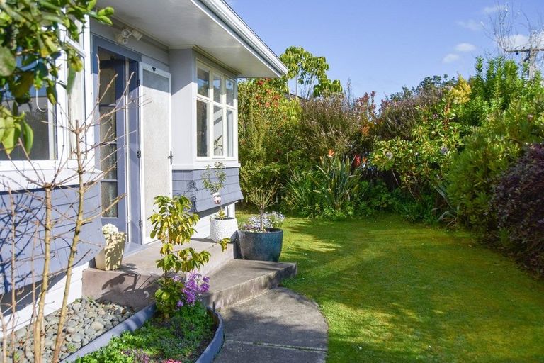 Photo of property in 35 Muir Street, Te Hapara, Gisborne, 4010