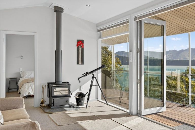 Photo of property in 348 Marine Drive, Charteris Bay, Governors Bay, 8971