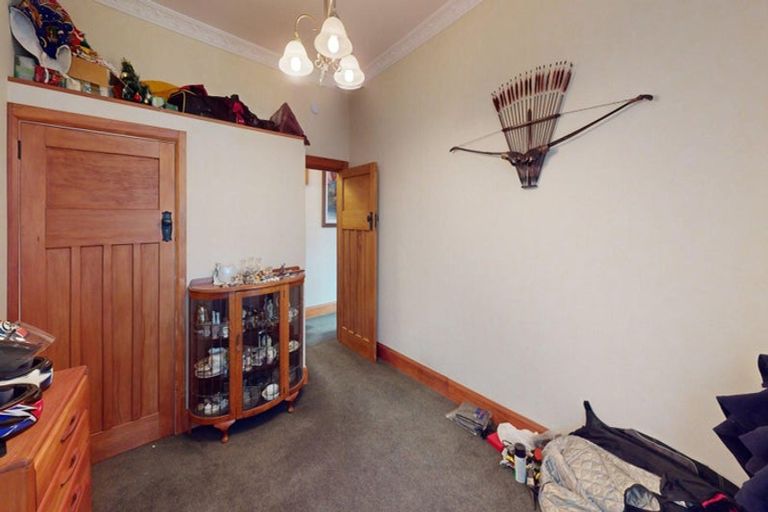Photo of property in 16 Nikau Street, Takaro, Palmerston North, 4410