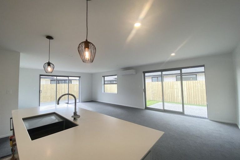 Photo of property in 7 Sarah Nicholls Street, Belfast, Christchurch, 8051